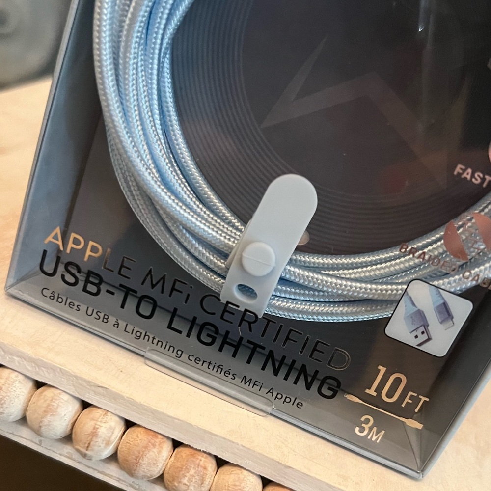 LAX Lightning Cable: 10ft Long - Picture 3 of 4